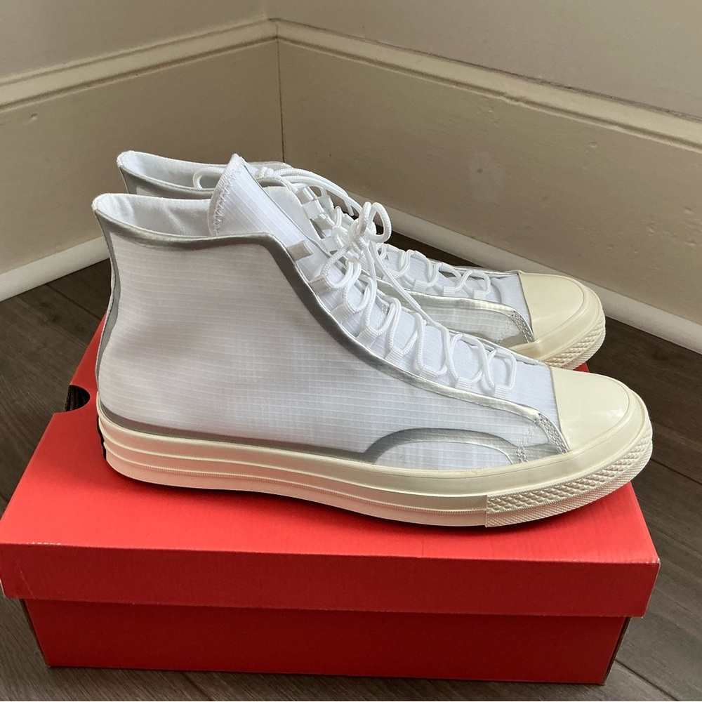 New CONVERSE 70 size M12/W14